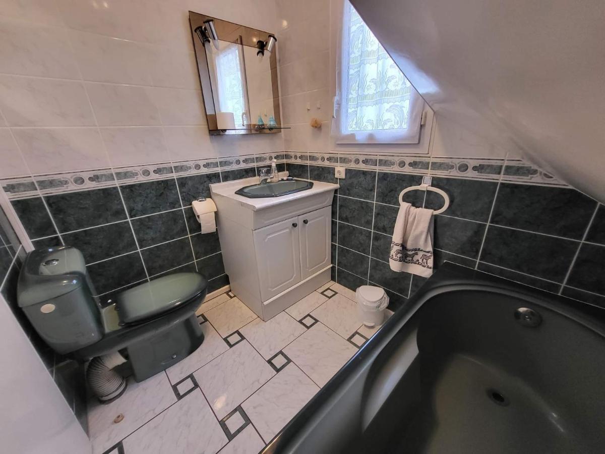 Appartement 3 Chambres 6 Pers Rez De Jardin 5Min Plage Quartier Du Phare Location Du Dimanche Au Dimanche En Juillet Et Aout La Tranche-sur-Mer Exteriör bild