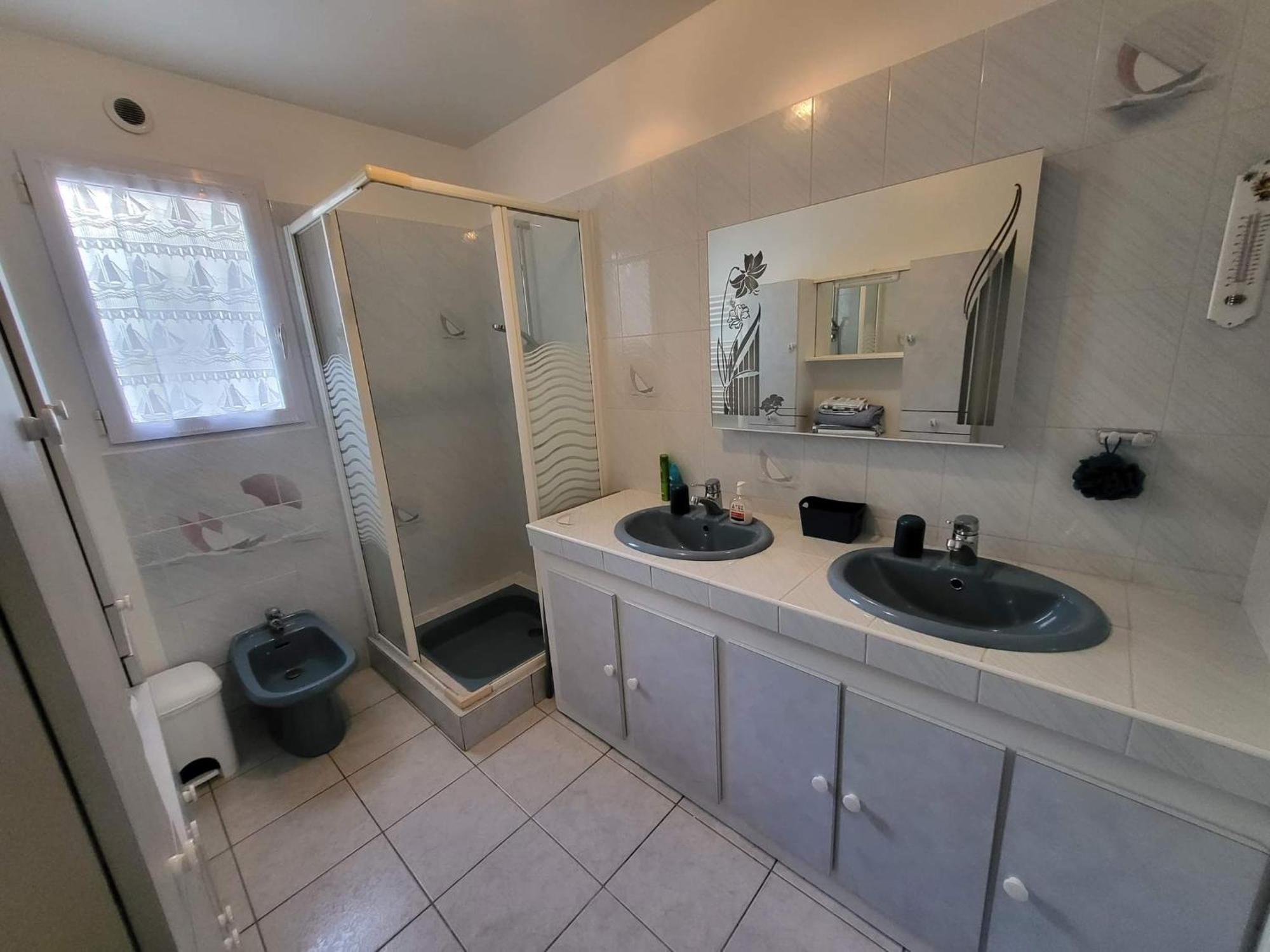 Appartement 3 Chambres 6 Pers Rez De Jardin 5Min Plage Quartier Du Phare Location Du Dimanche Au Dimanche En Juillet Et Aout La Tranche-sur-Mer Exteriör bild